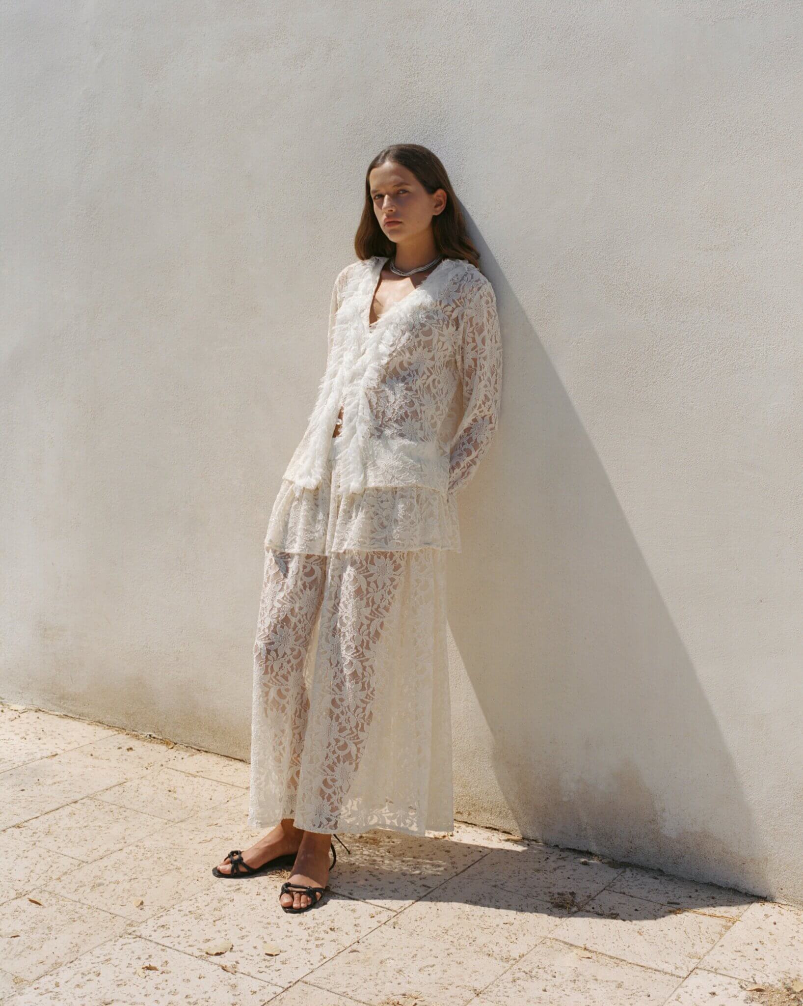 חצאית תחרה שמנת – תמונה 3