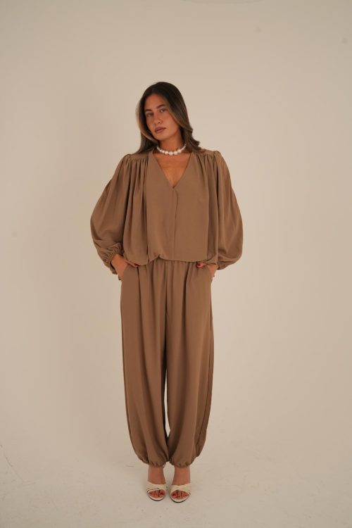 חליפת רומי קאמל