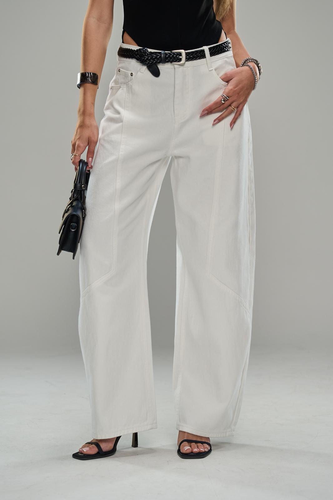 גינס דולי לבן