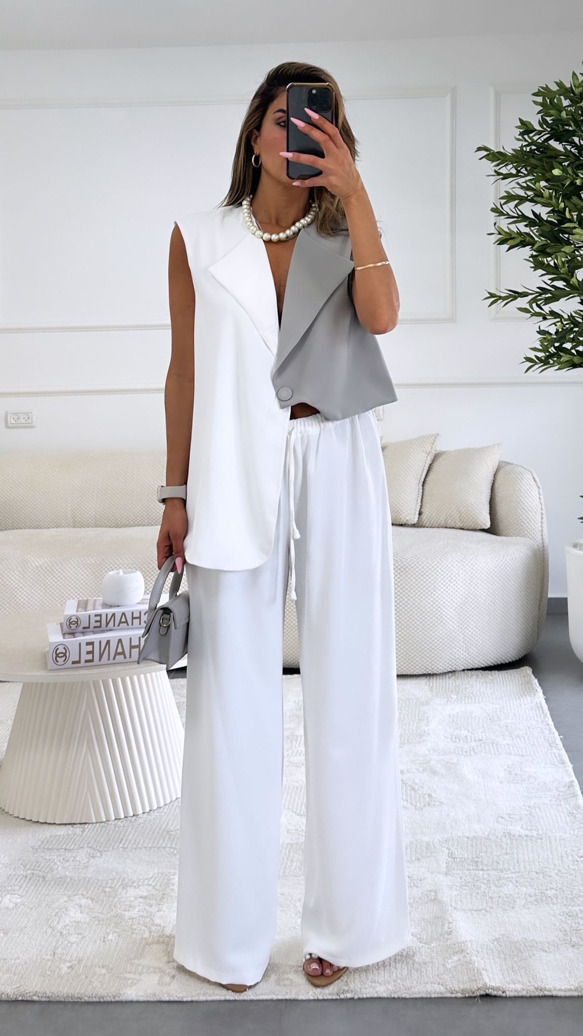 חליפת נעמי לבנה – תמונה 4