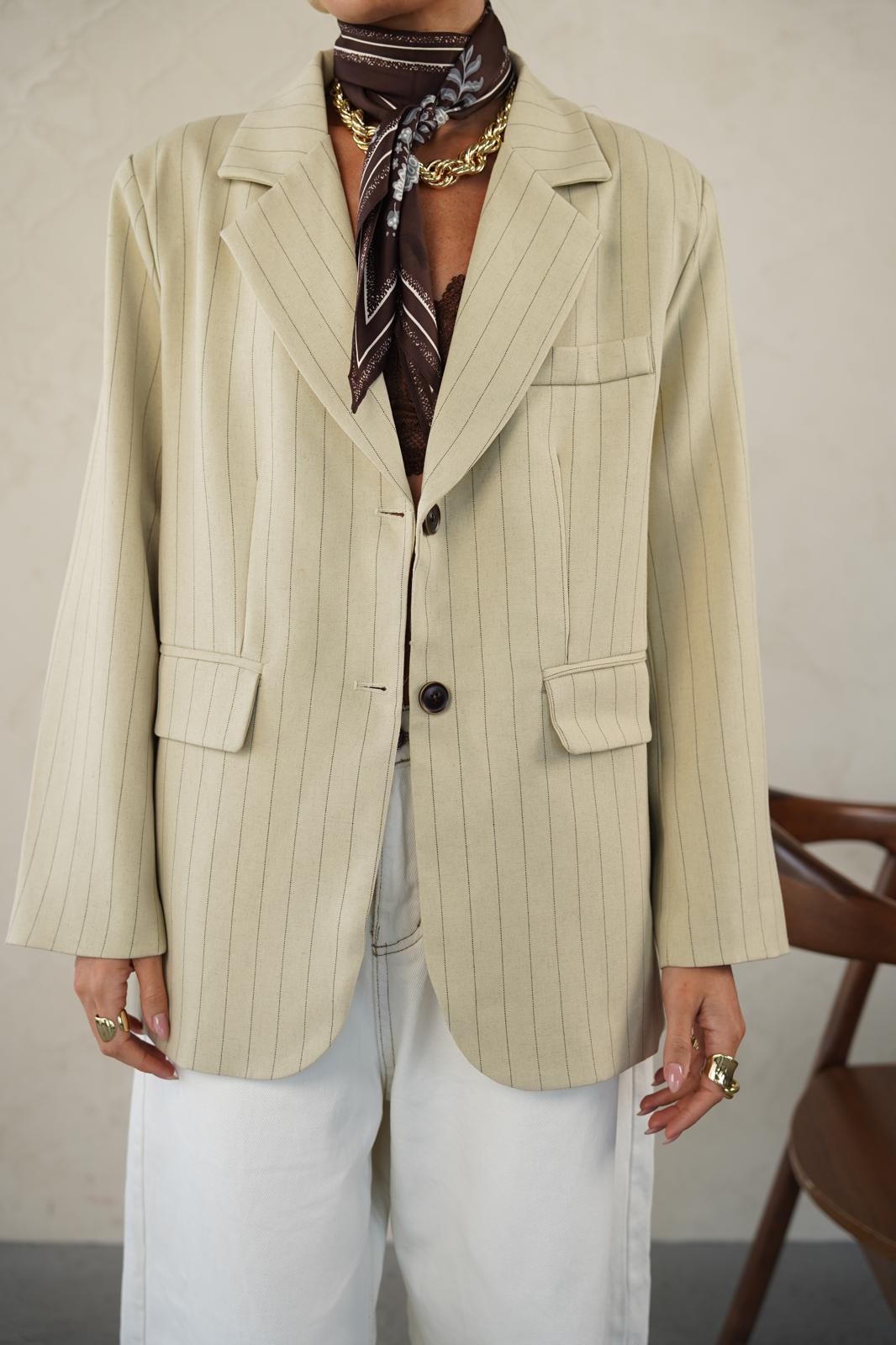 גקט פסים רוני בז – תמונה 5