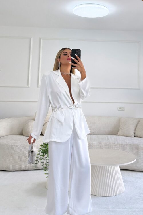 חליפת בלון לבנה