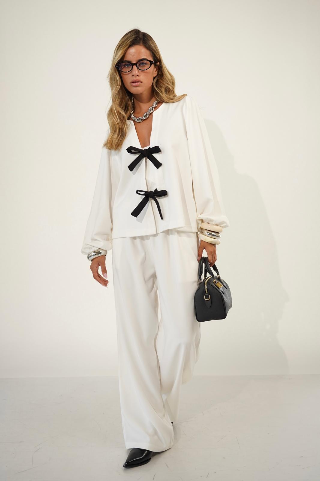 חליפת מרלין לבנה