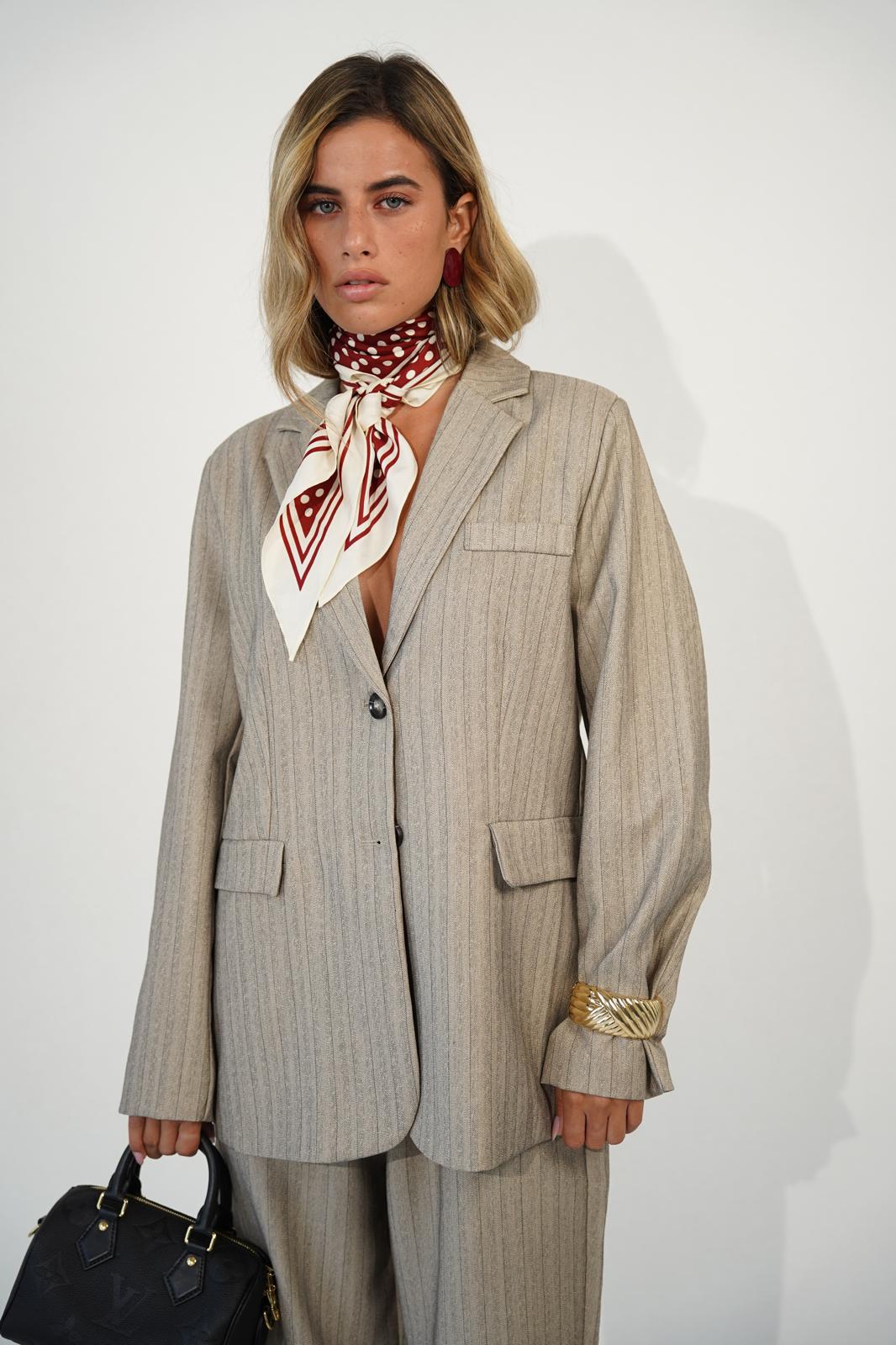 חליפת מיקה מוקה-פסים – תמונה 3