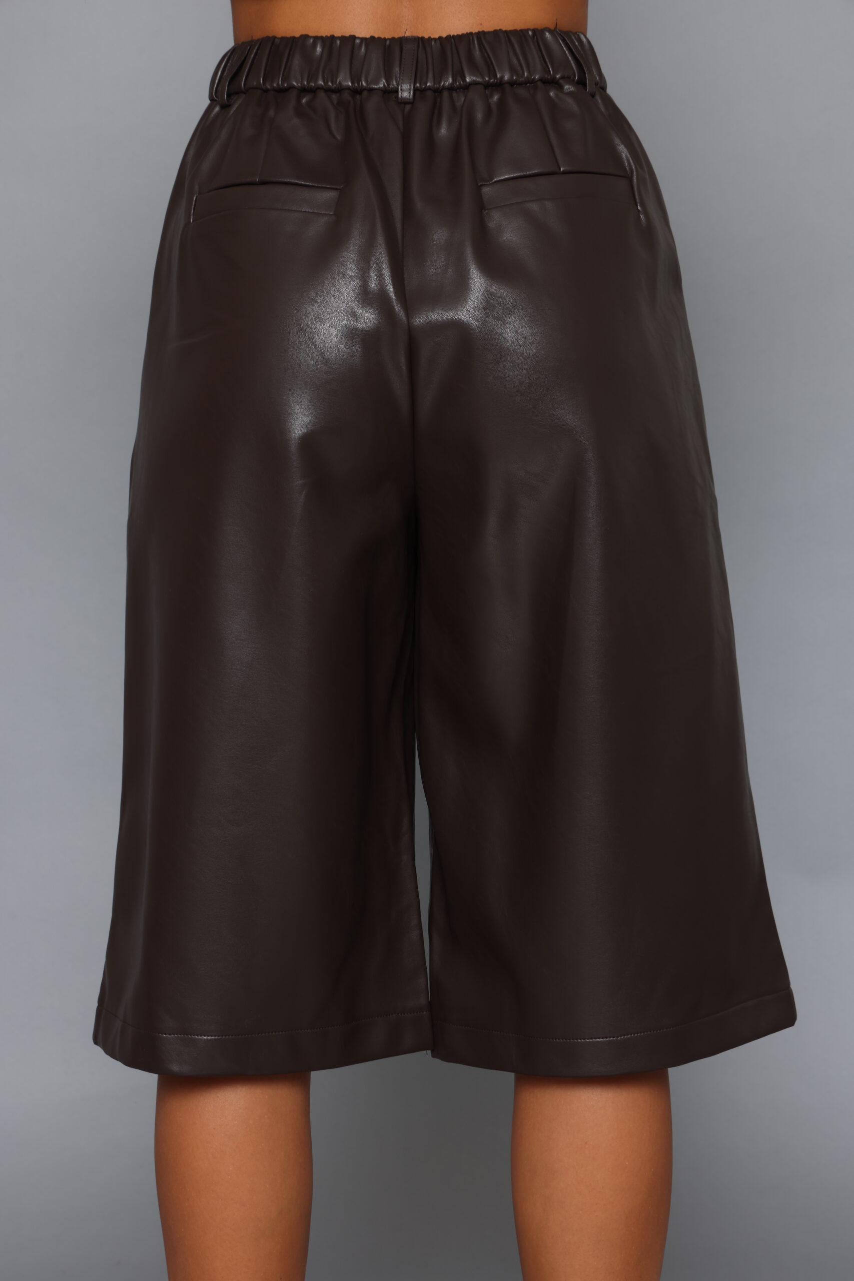 מכנס גולו ברמודה חום – תמונה 3