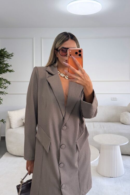 שמלת גקט קאמל אבנים