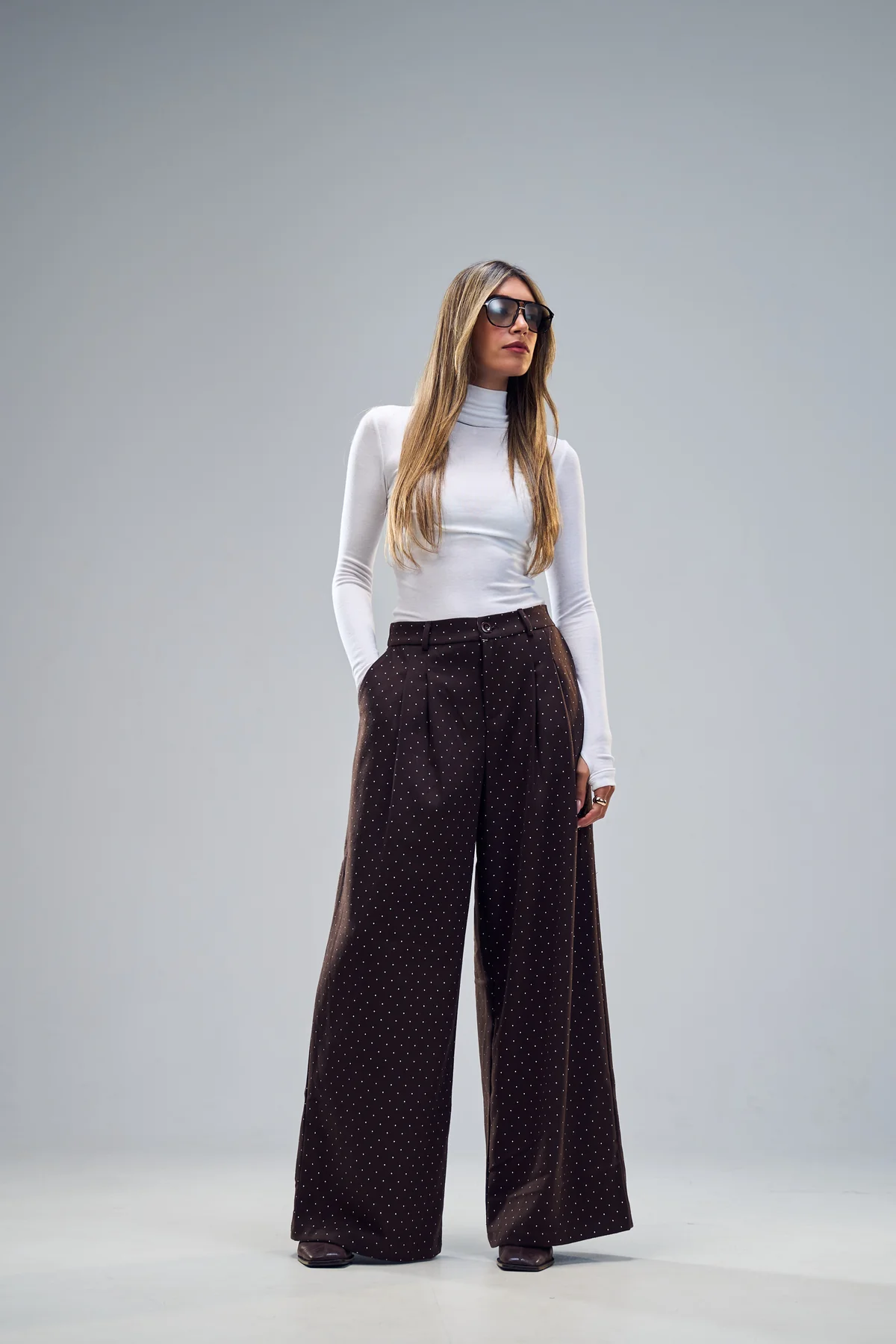 חולצת טוני גולף לבן – תמונה 3