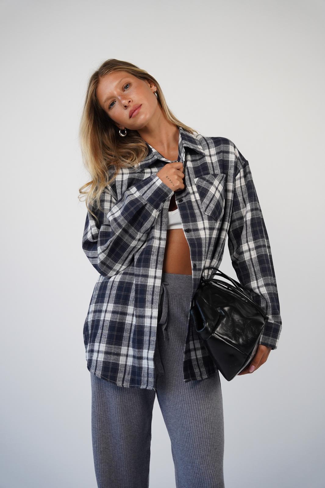 חולצת לוסיה משובץ כחול – תמונה 5