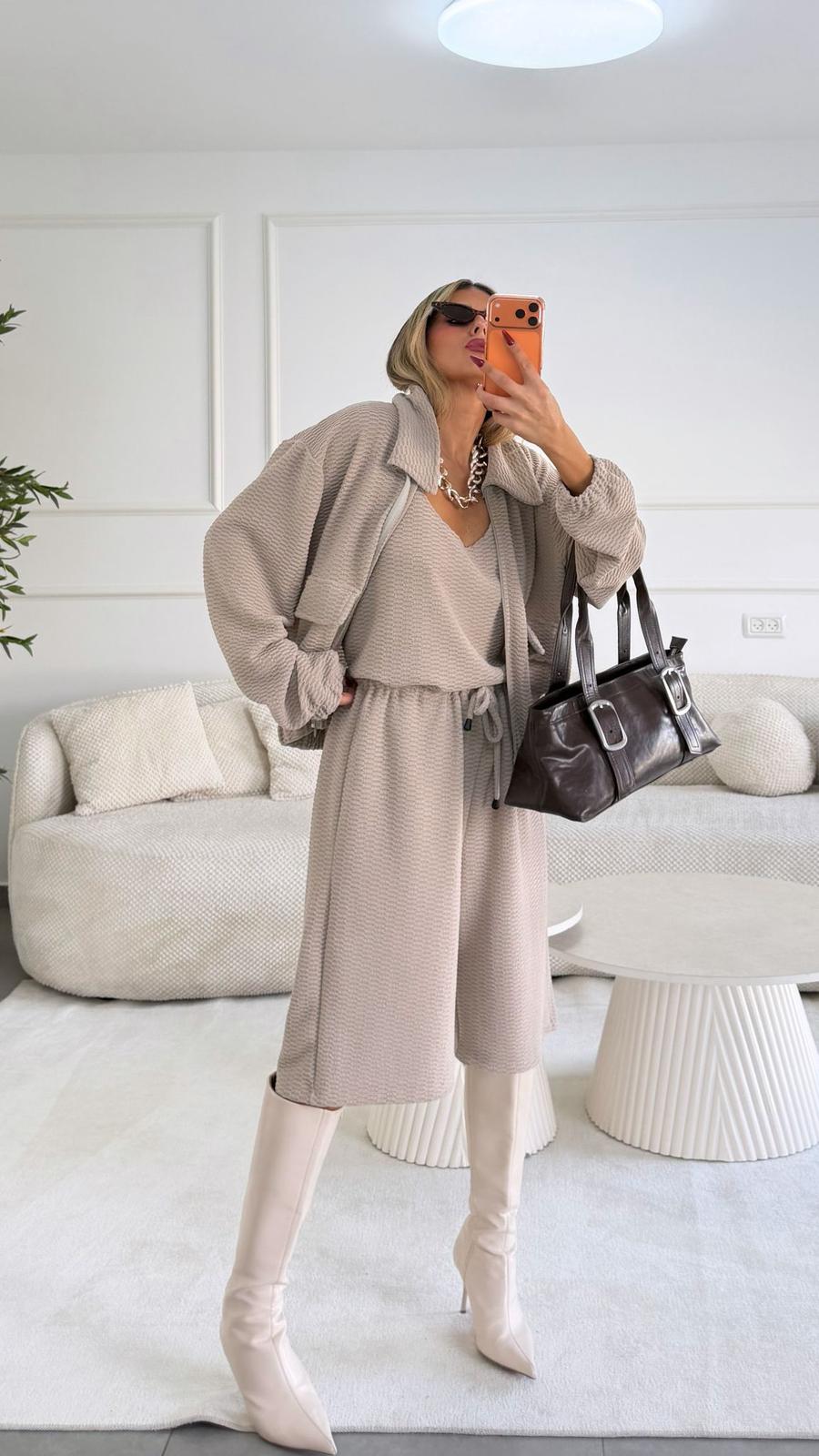 חליפת מונט בז – תמונה 5