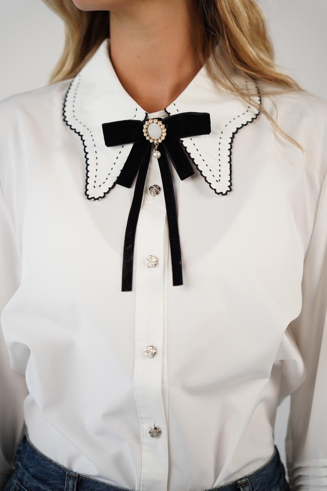 חולצת הילי לבנה – תמונה 2