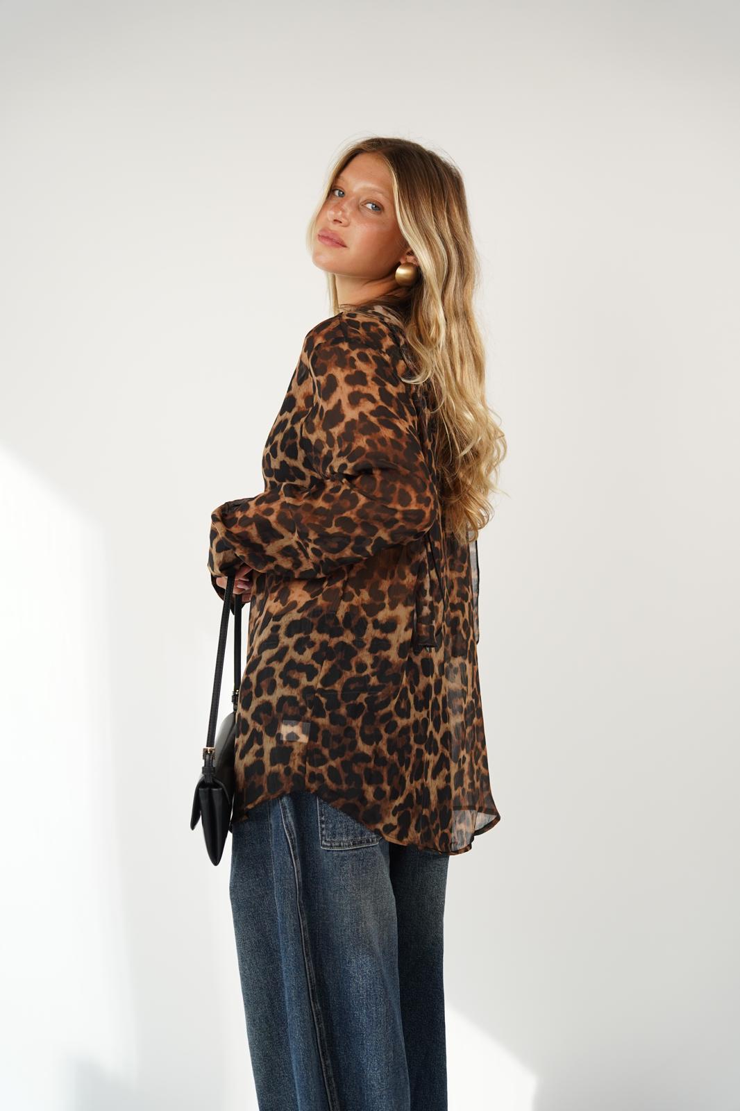 חולצת סאם מנומרת – תמונה 2