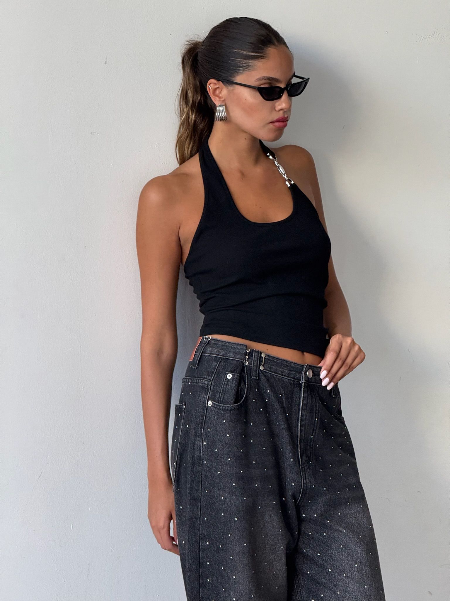 גינס אבנים מושחר