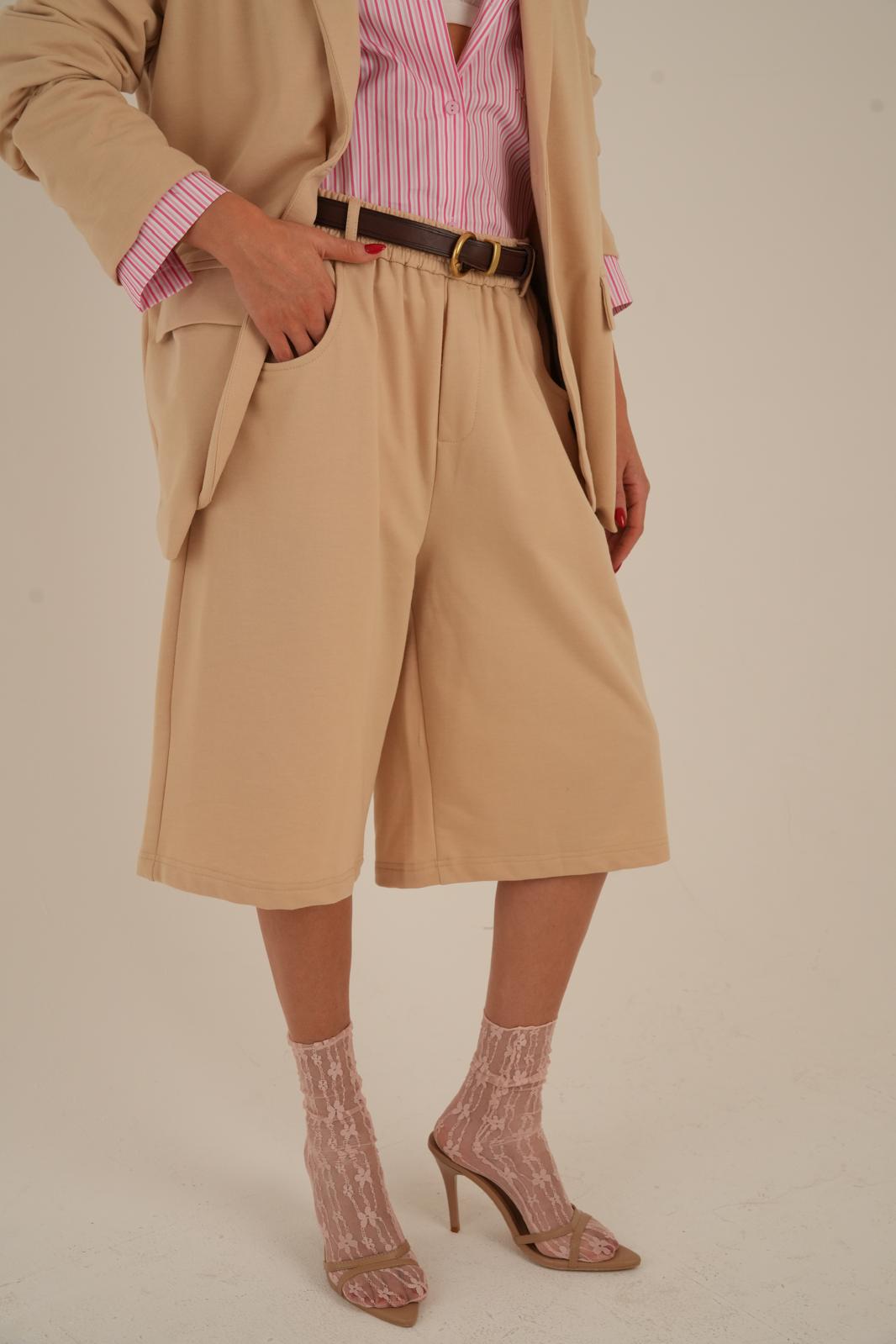 חליפת לואי בז – תמונה 4