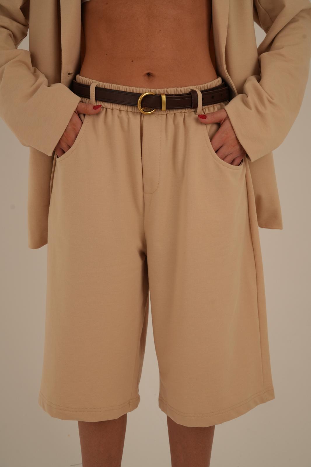 חליפת לואי בז – תמונה 3