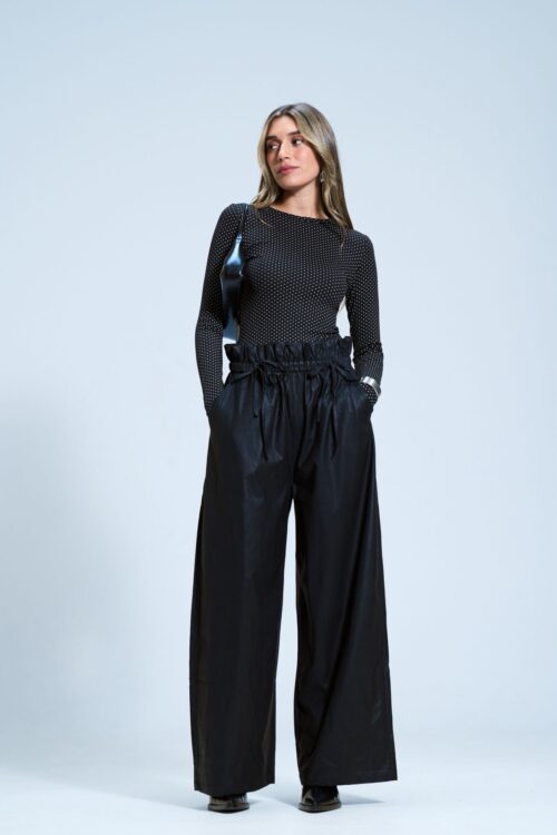 מכנס ליאה דמוי עור שחור