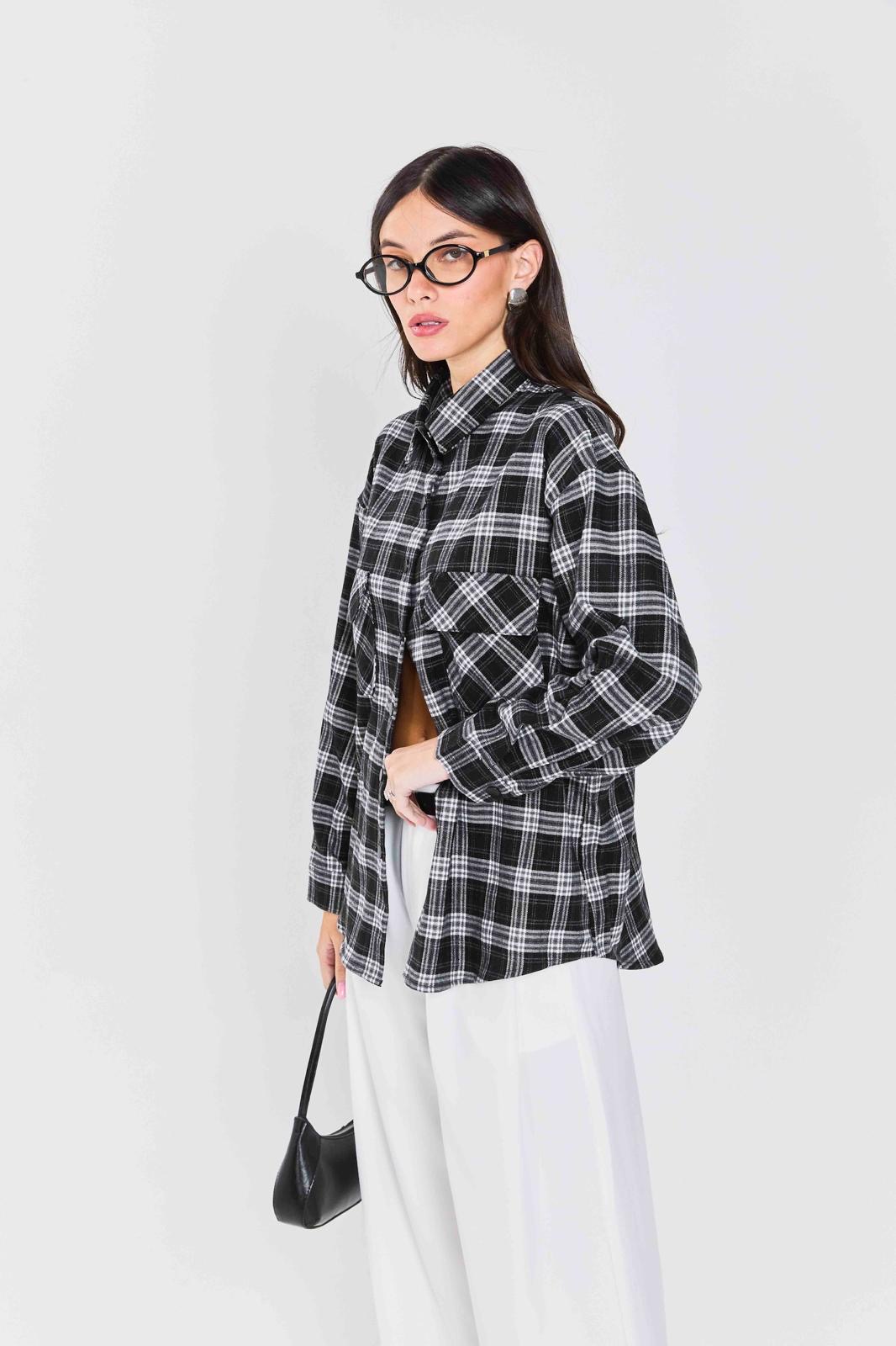 חולצת איזבל משובץ שחור – תמונה 2