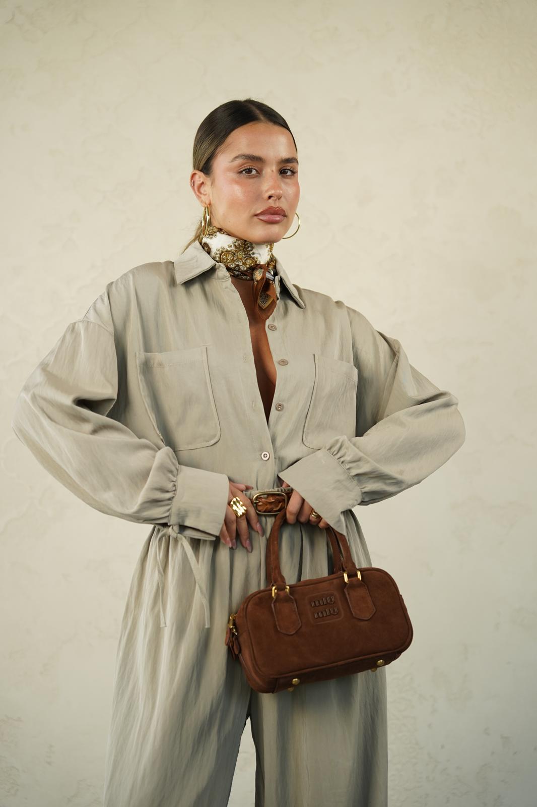 חליפת נסטי קאמל – תמונה 5