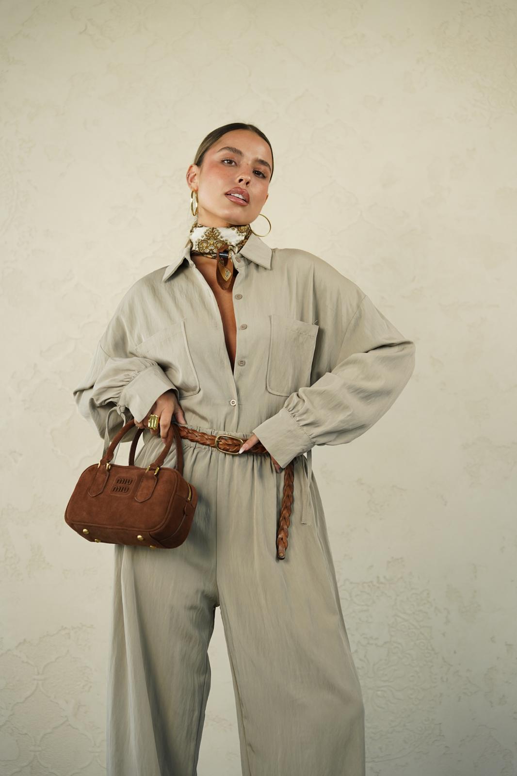 חליפת נסטי קאמל – תמונה 6