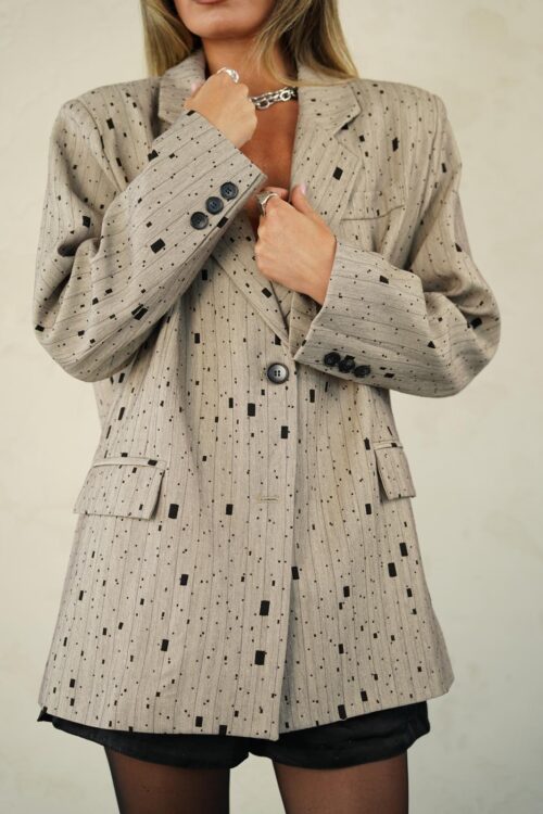 גקט קליאו בז