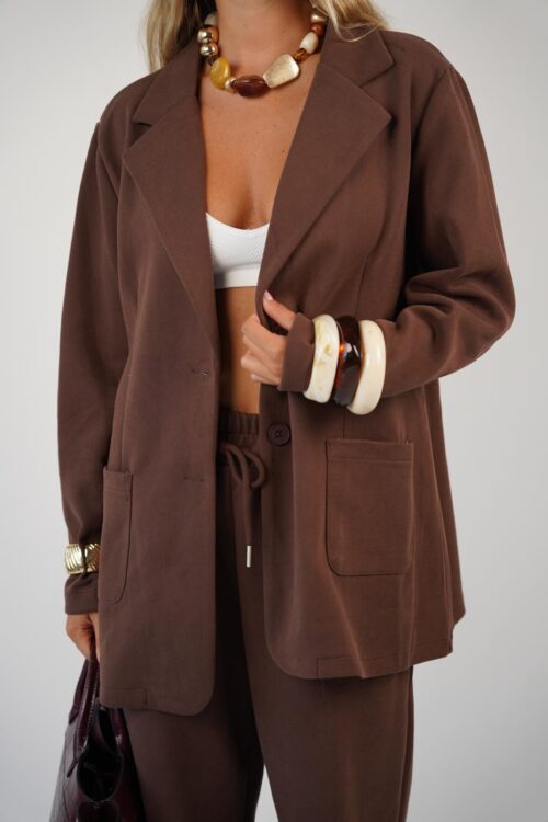 חליפת לולה חומה