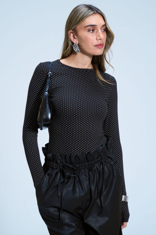 חולצת פיבי נקודות שחורה