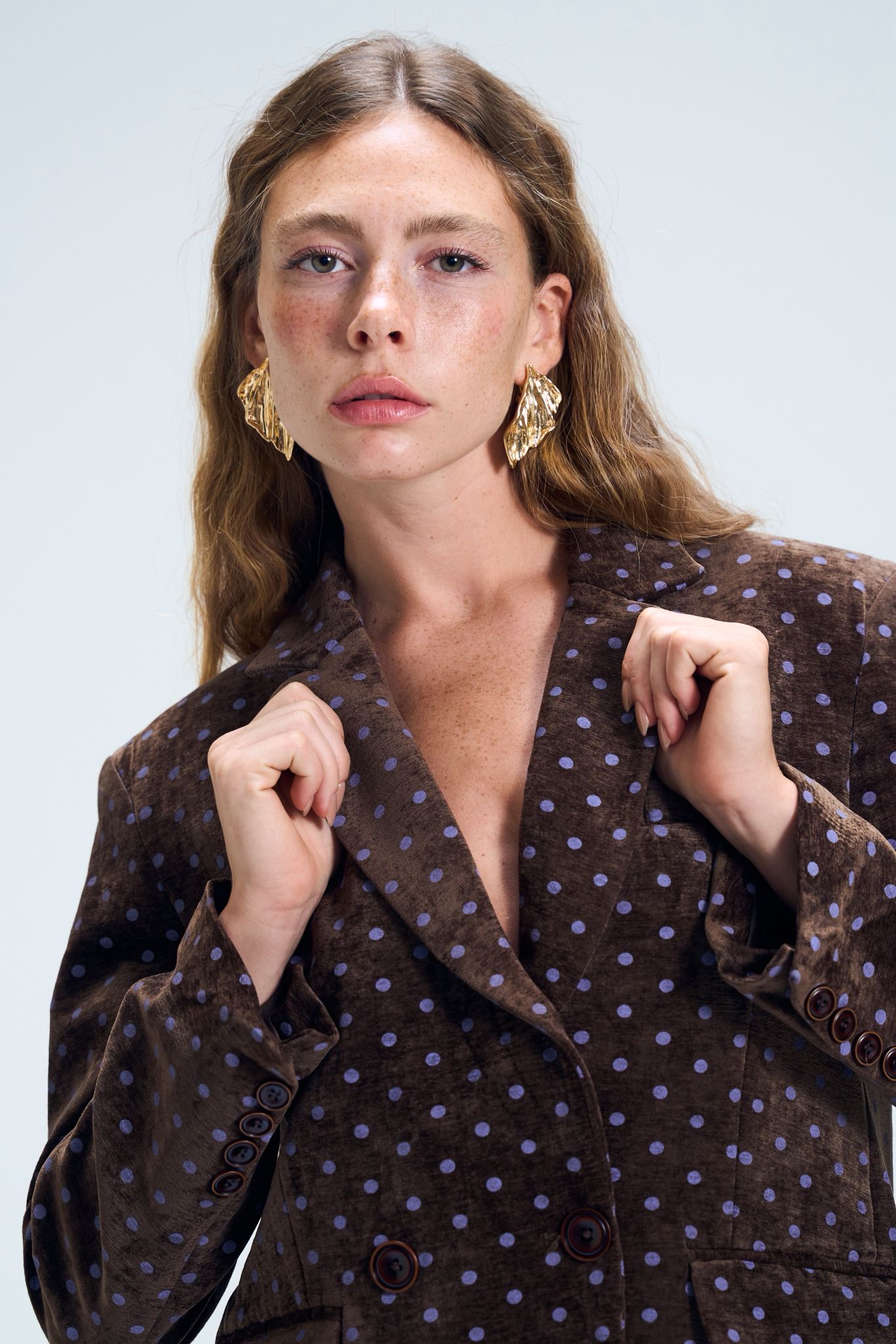 גקט מיי קטיפה חום – תמונה 5