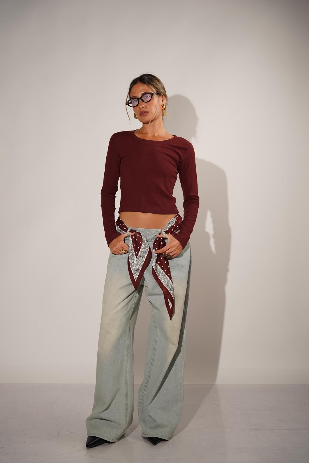 חולצת לין בורדו – תמונה 2