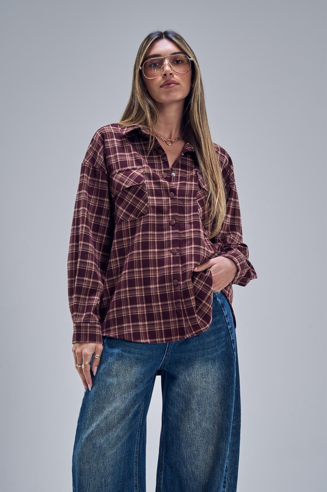 חולצת איזבל משובץ בורדו – תמונה 2