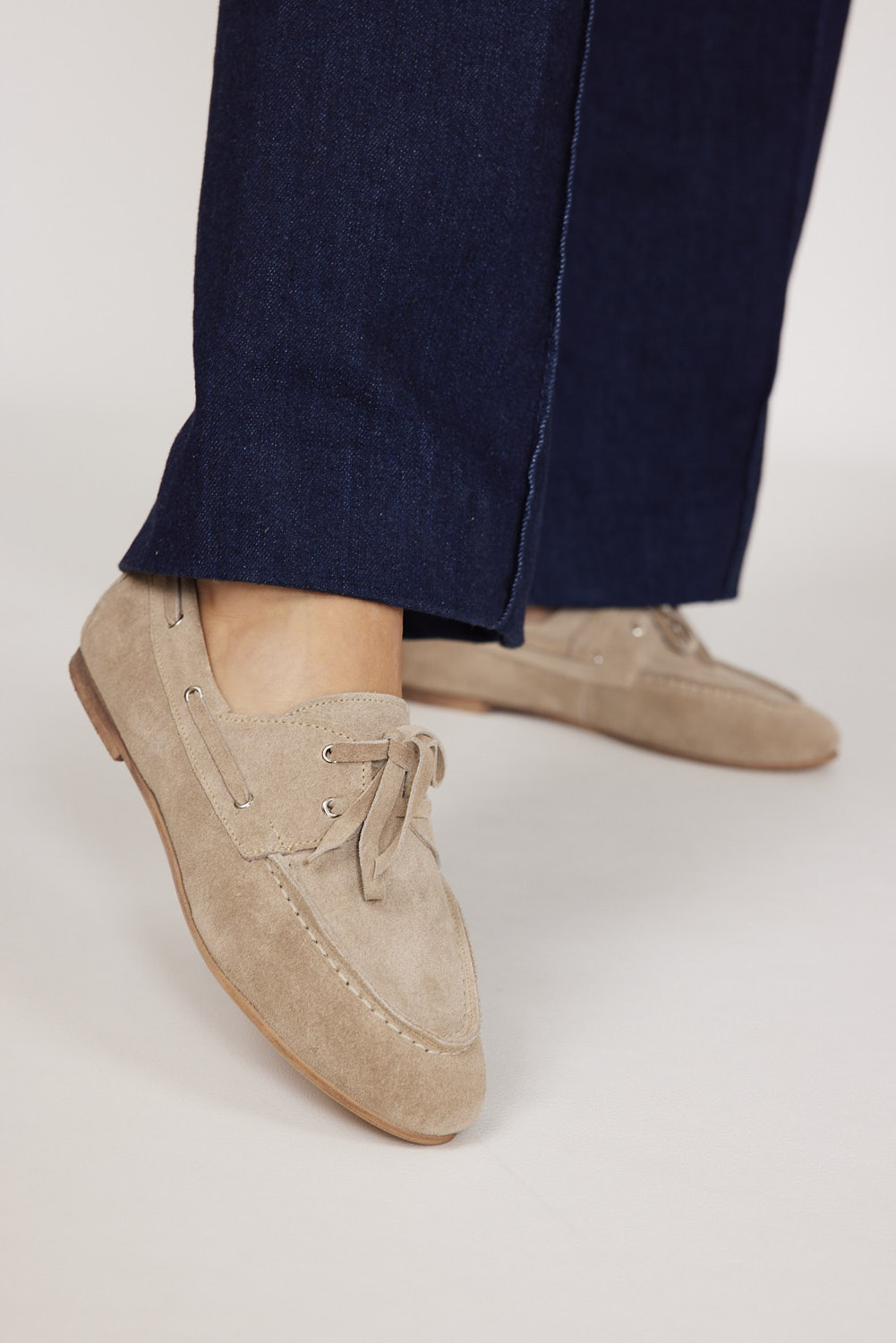 מוקסין מריאנה בז