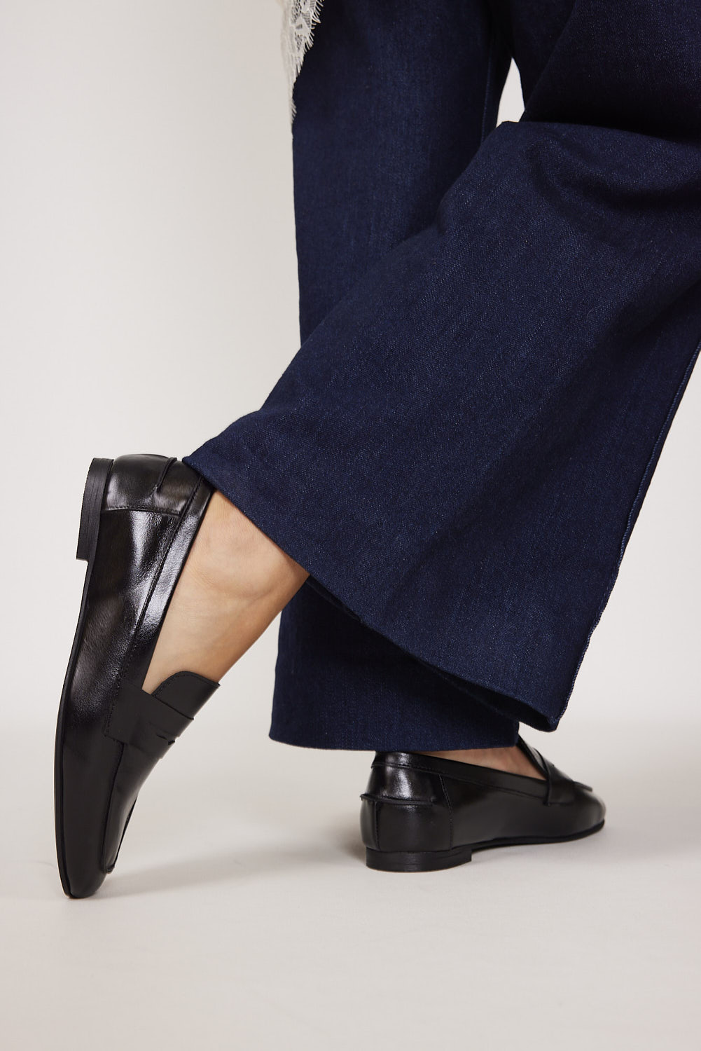 מוקסין ויגו שחור – תמונה 2