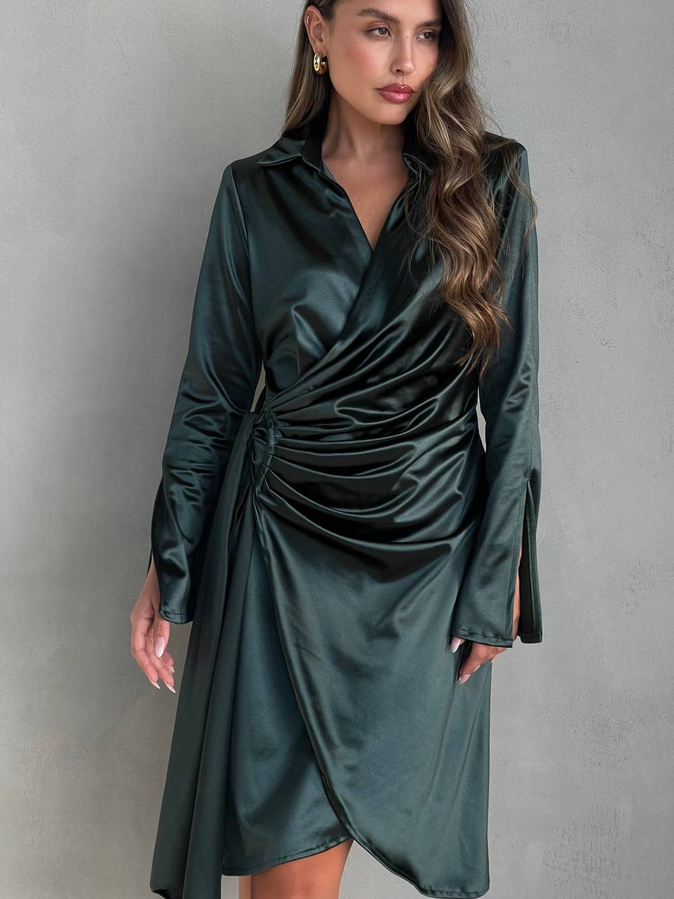 שמלת בריטין ירוקה – תמונה 4