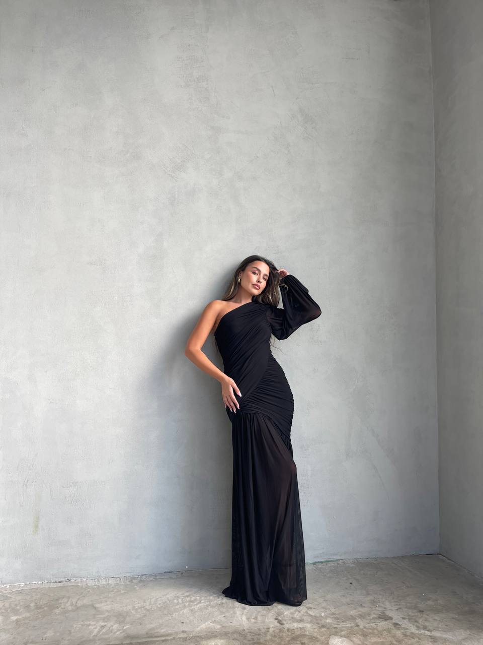 שמלת נועה שחורה – תמונה 3