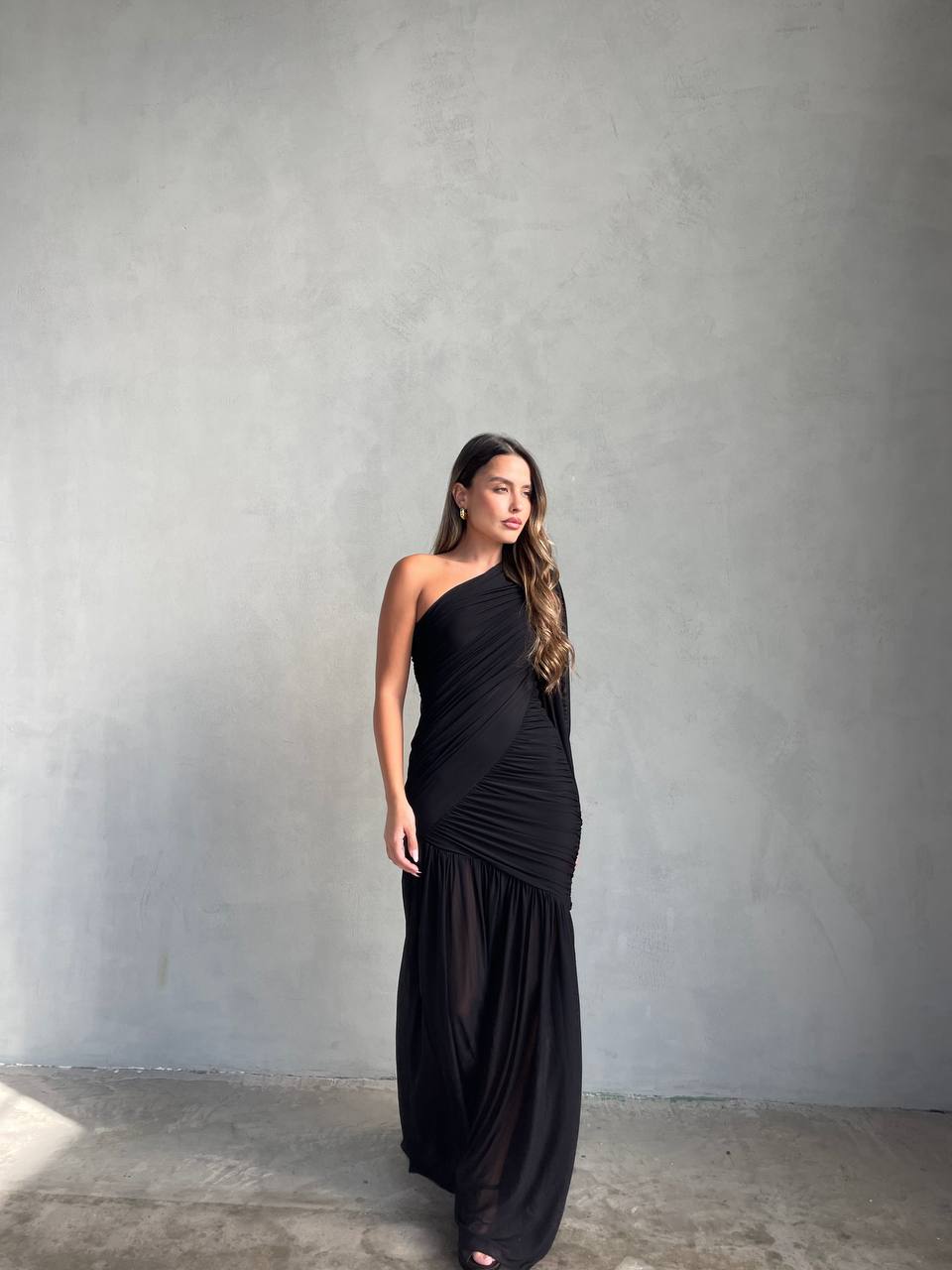 שמלת נועה שחורה – תמונה 6