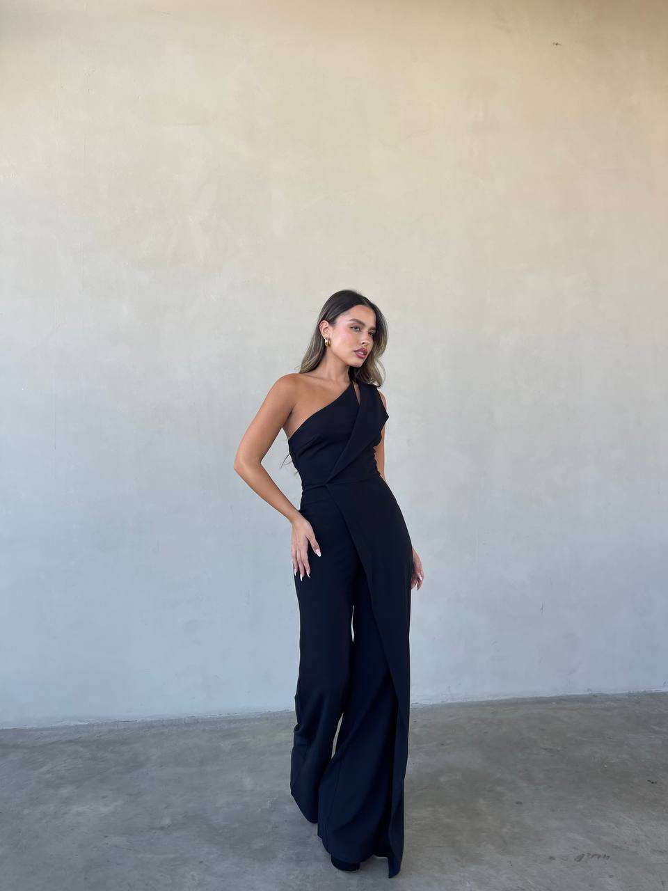 אוברול אוניק שחור – תמונה 2