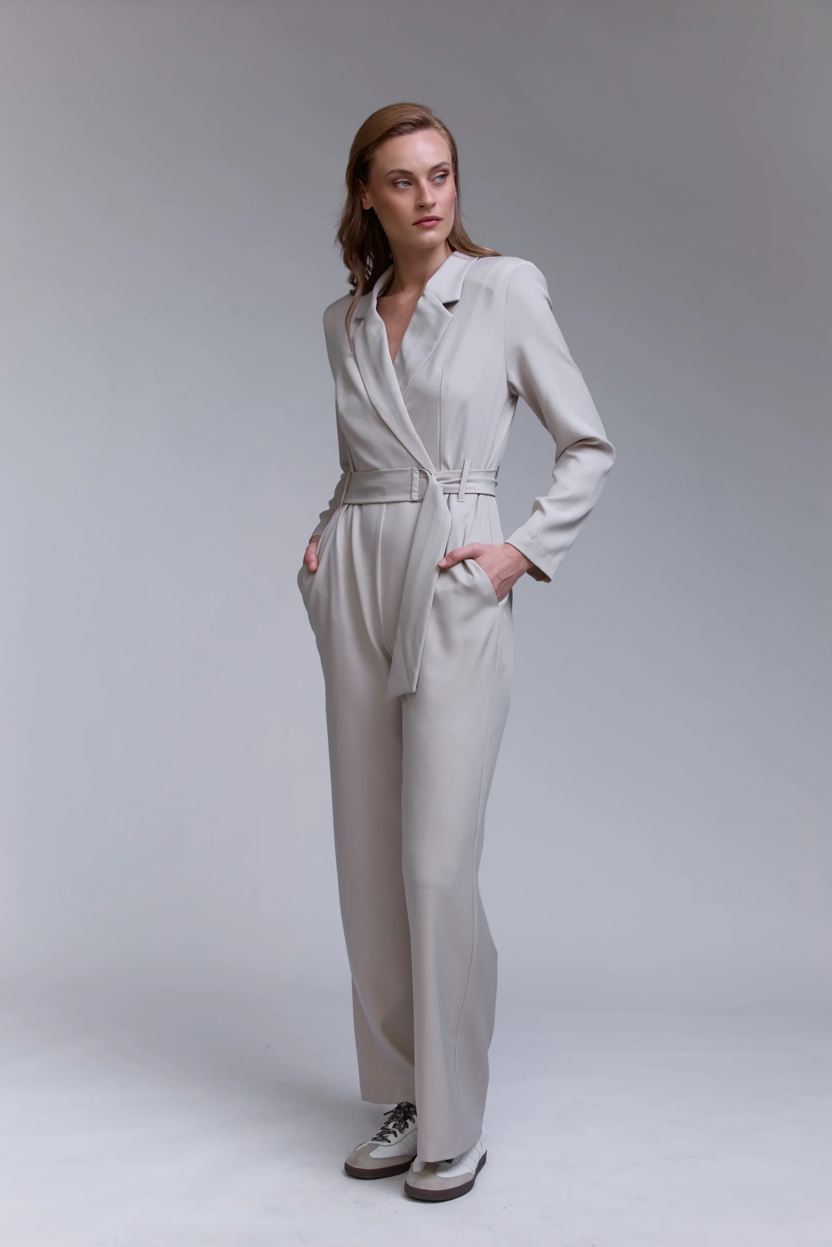 אוברול קורן אבן