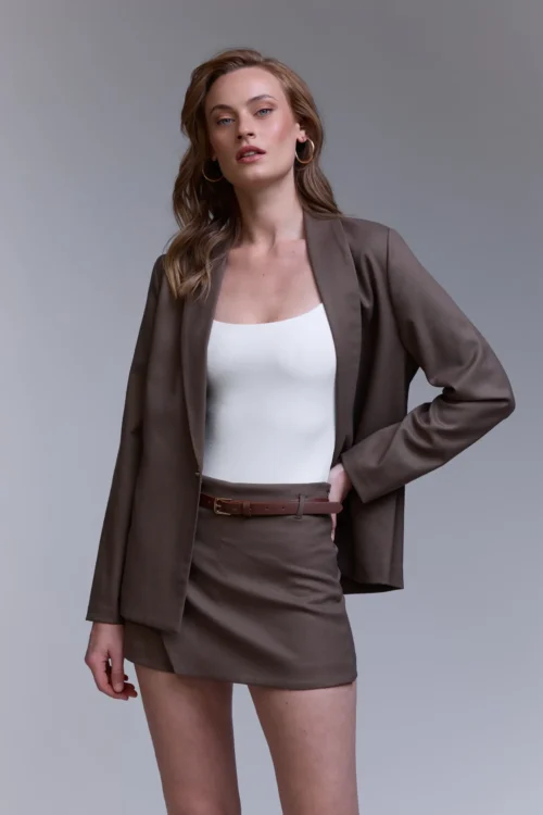 חליפת חצאית מכנס חומה