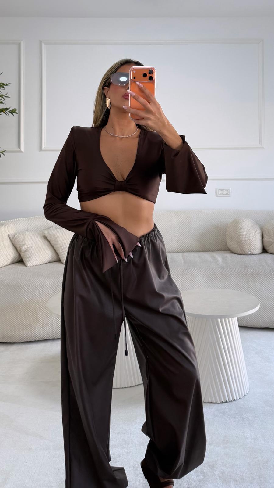 חולצת וניליה חומה