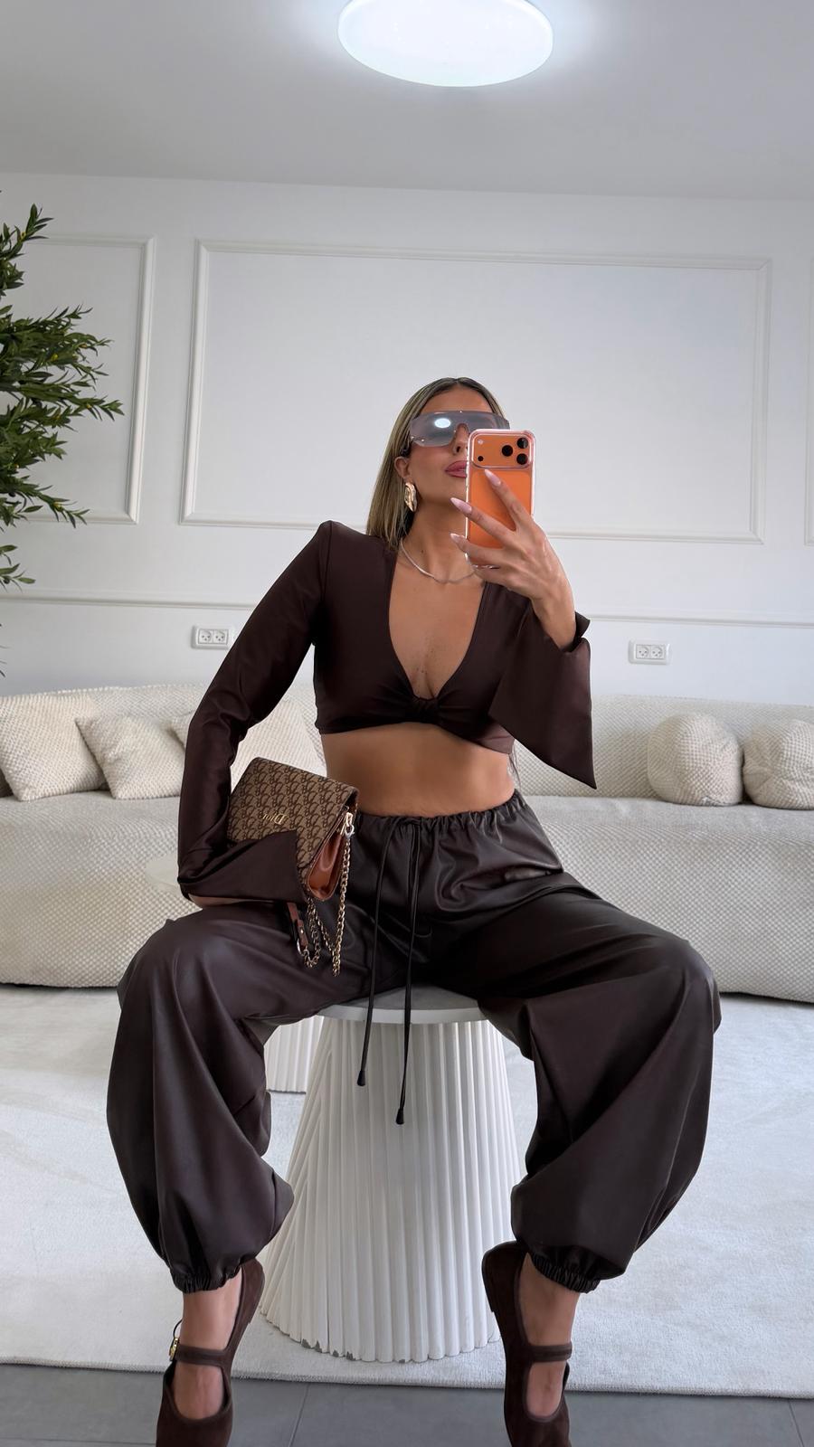 חולצת וניליה חומה – תמונה 4