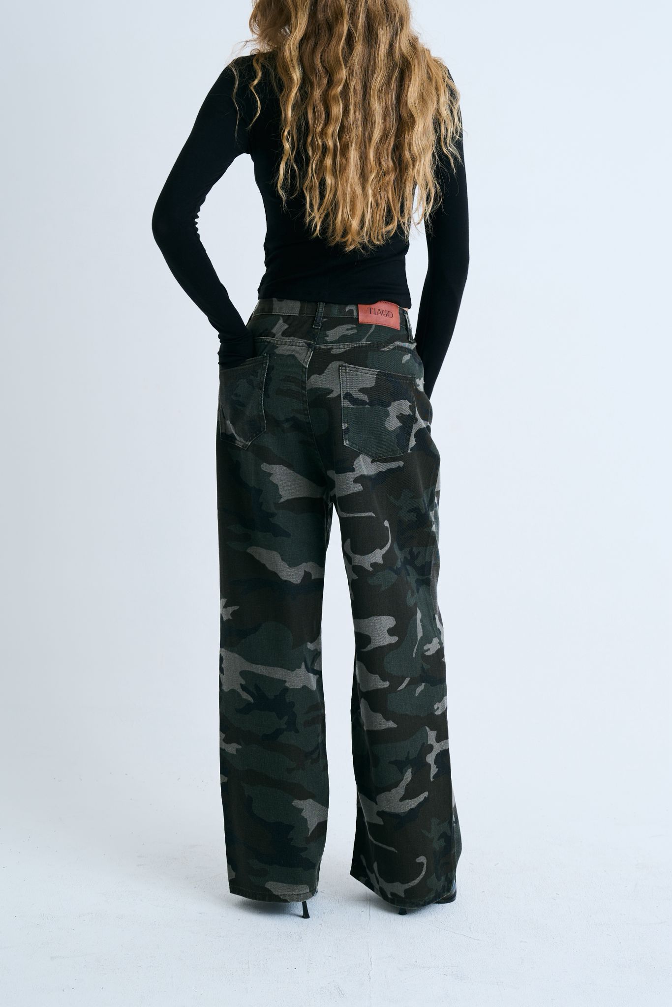 גינס קומו צבאי – תמונה 3