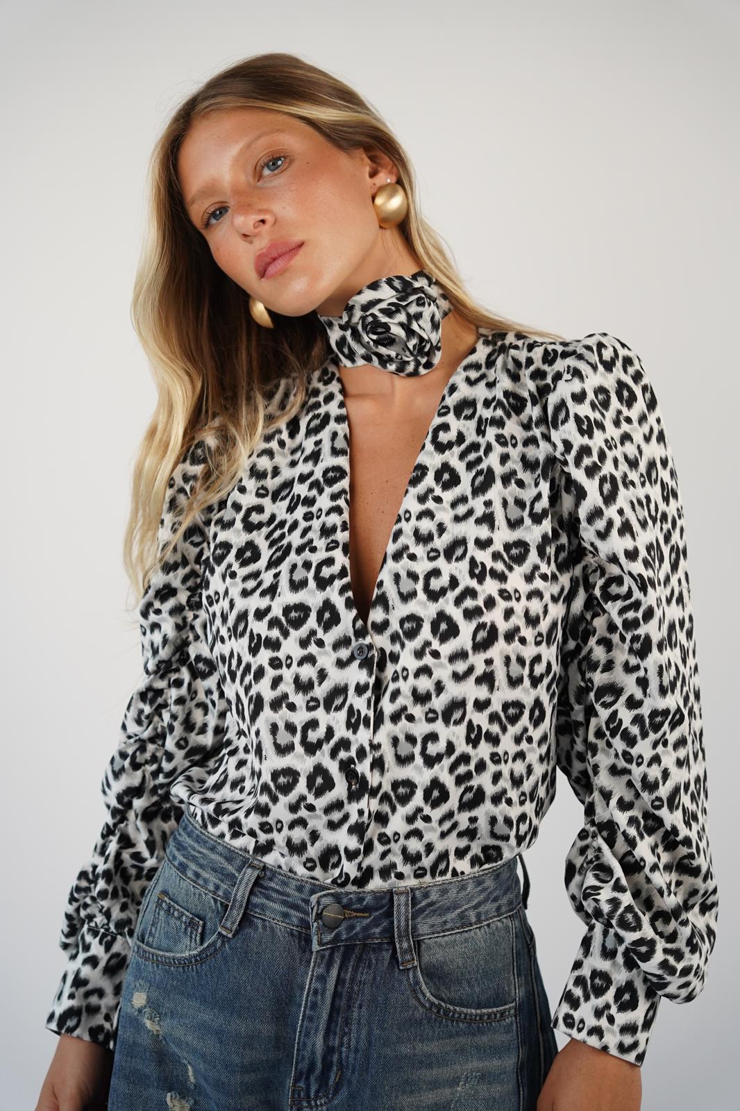 חולצת לואי מנומר שחור