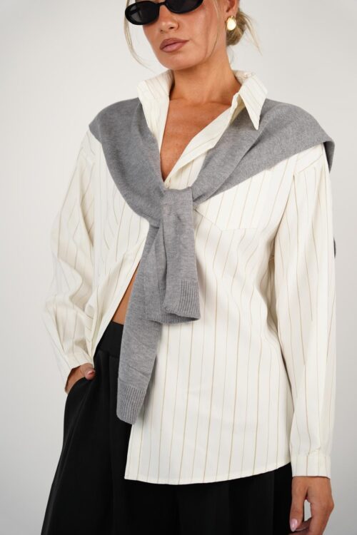 חולצת ונסה בז פסים