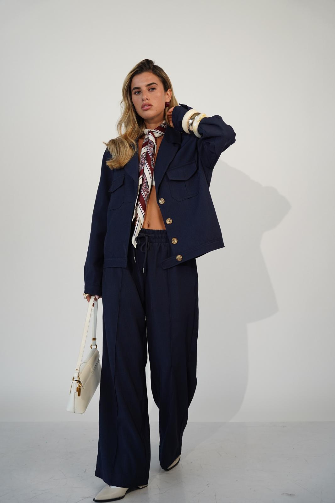 חליפת ליאור כחול נייבי – תמונה 6