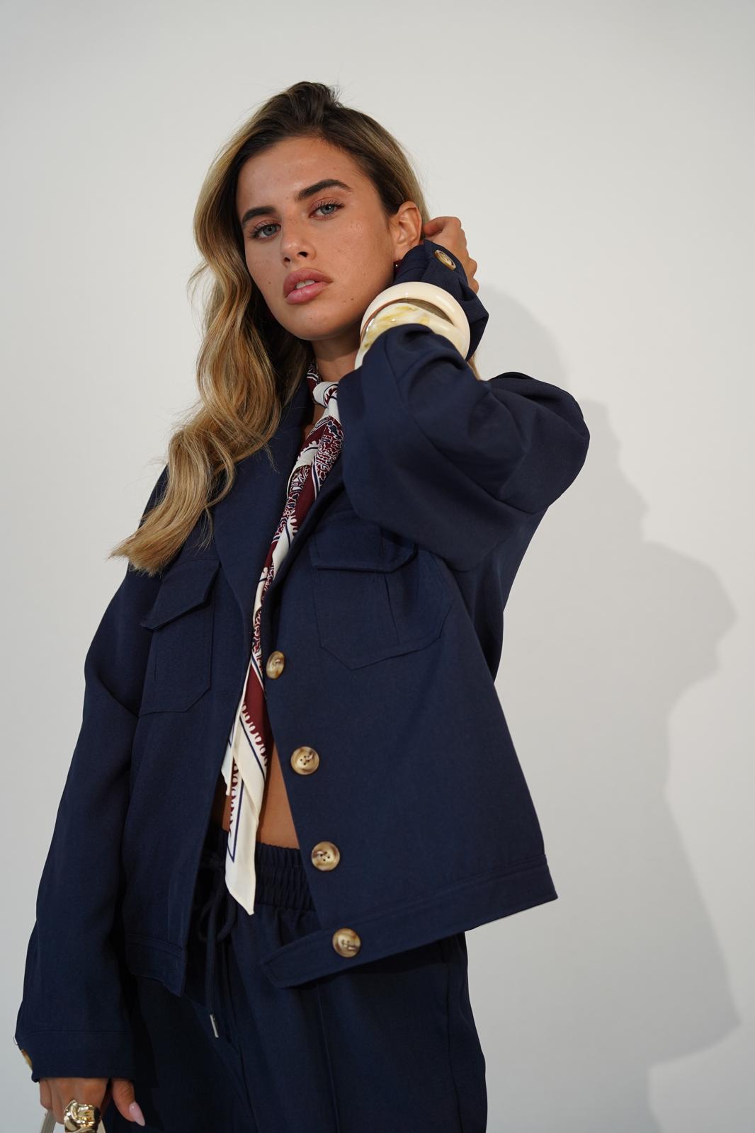 חליפת ליאור כחול נייבי – תמונה 3