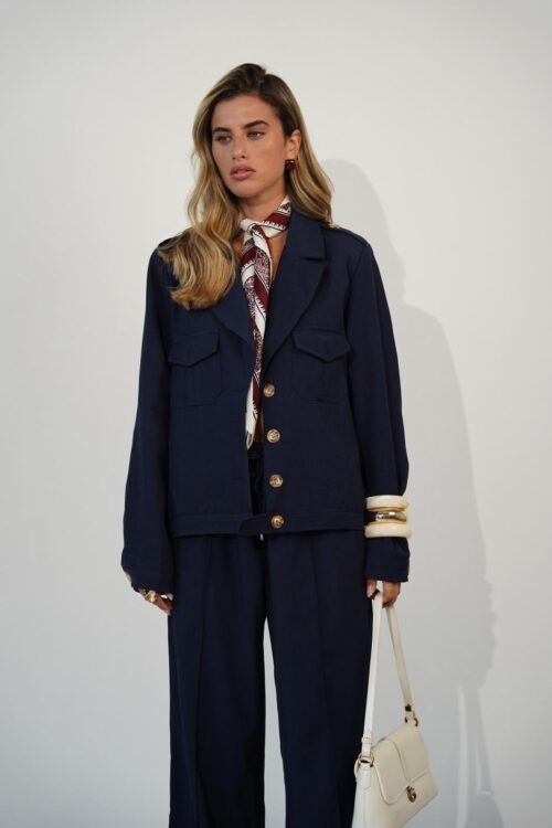 חליפת ליאור כחול נייבי