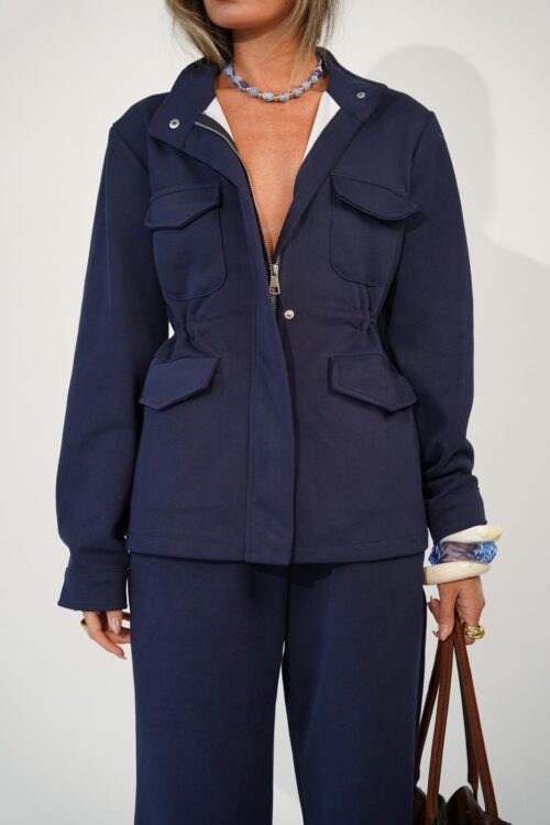 חליפת אוסקר כחול נייבי