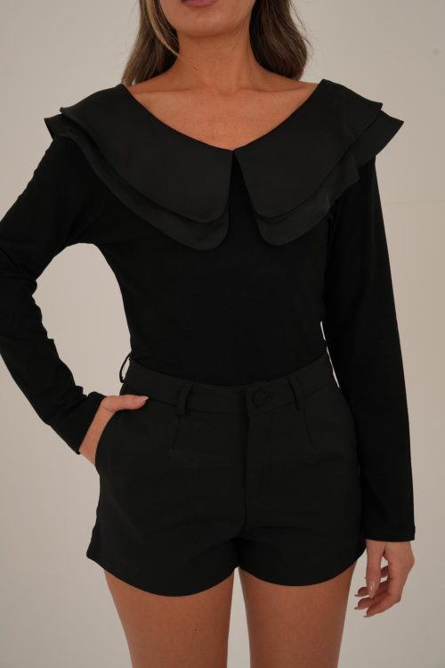 חולצת ליב צווארון שחור