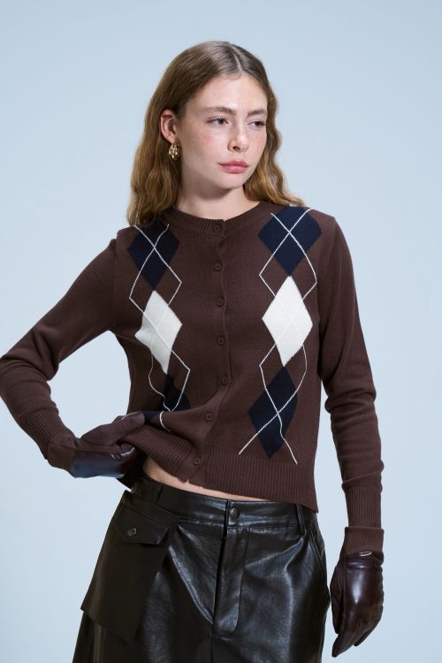 קרדיגן מיי חום