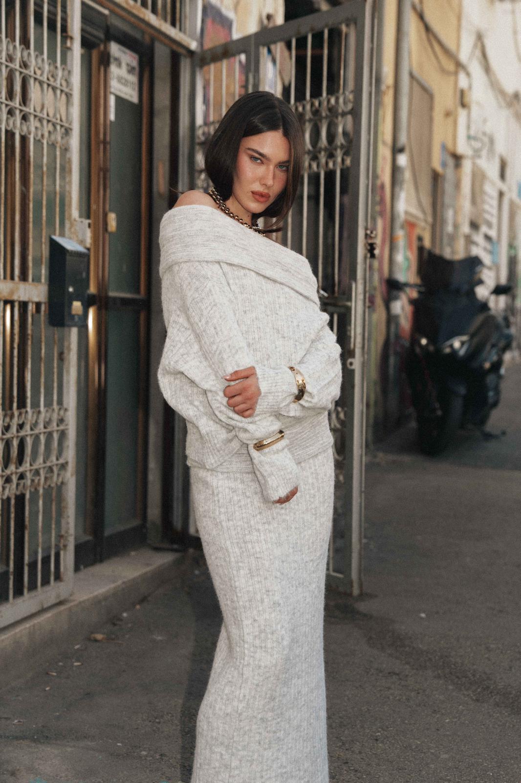 חליפת ליב סריג אפורה – תמונה 6