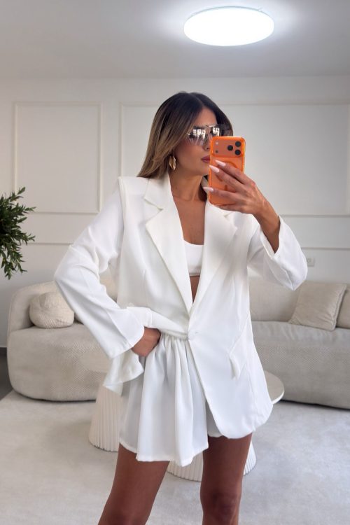 חליפת פאר לבנה