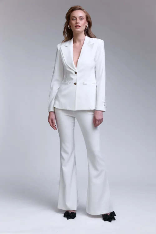 חליפת קולין לבנה